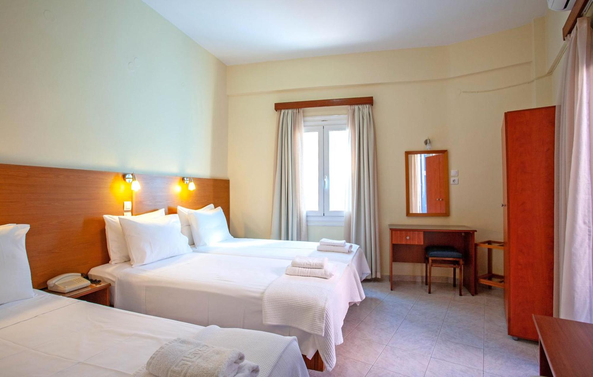 Lucia Hotel Ханя Екстериор снимка