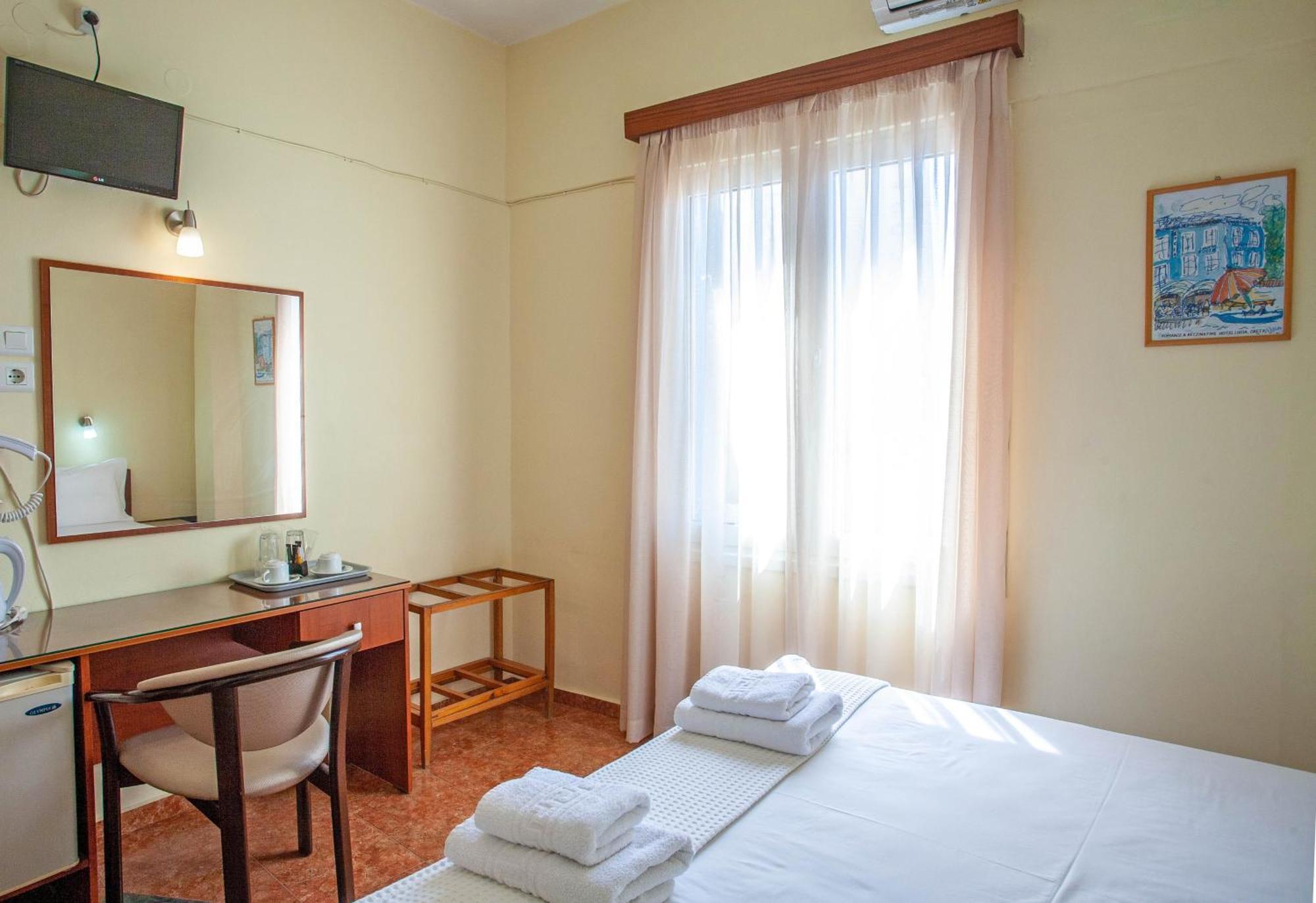 Lucia Hotel Ханя Екстериор снимка