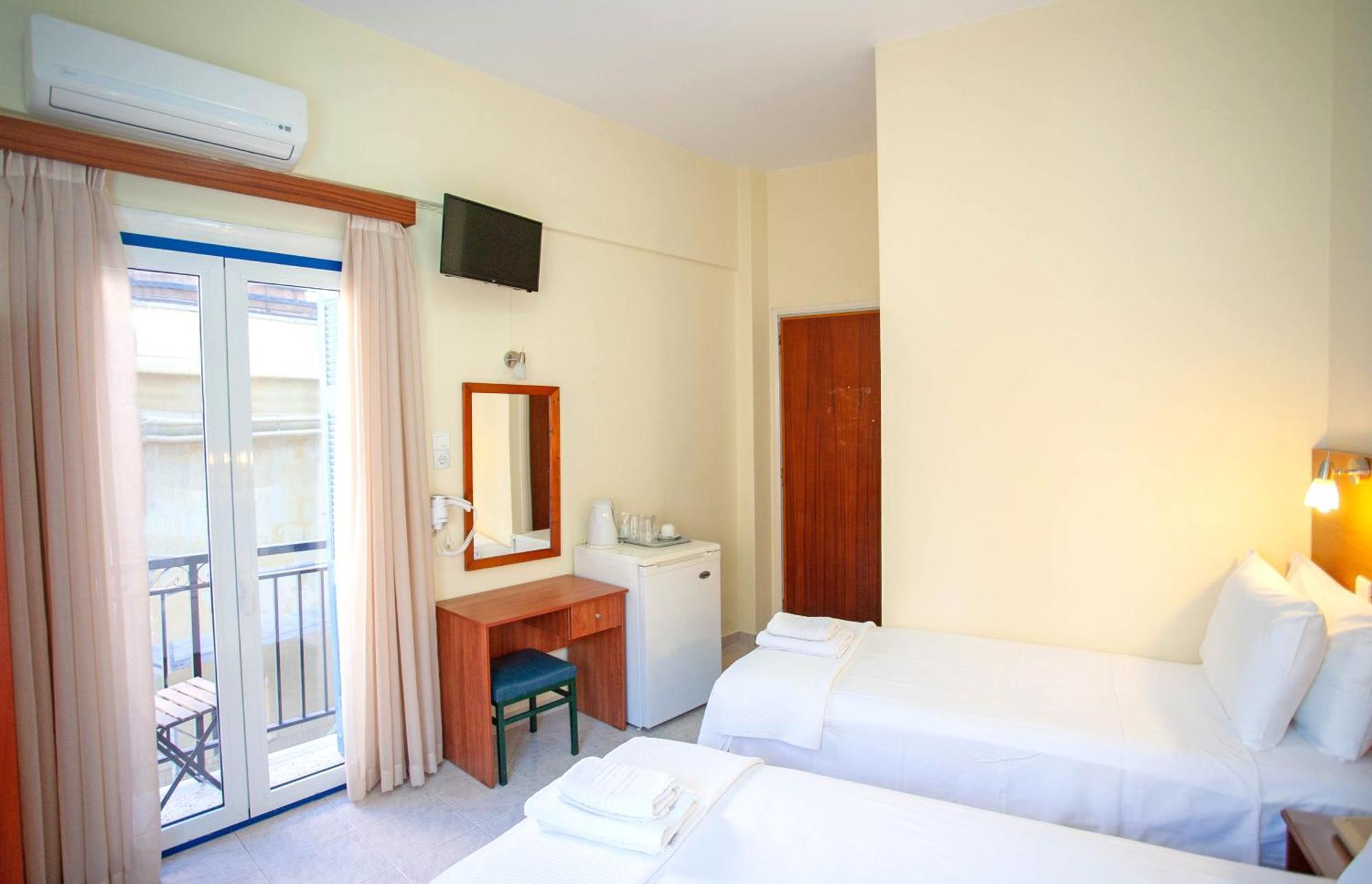 Lucia Hotel Ханя Екстериор снимка